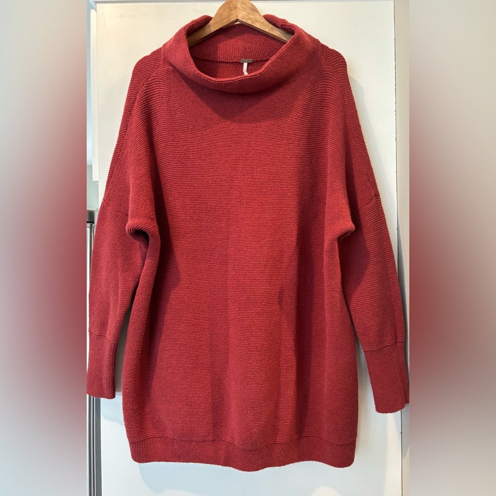 Free People Ottoman Slouchy Tunic sweater size M new without tags!